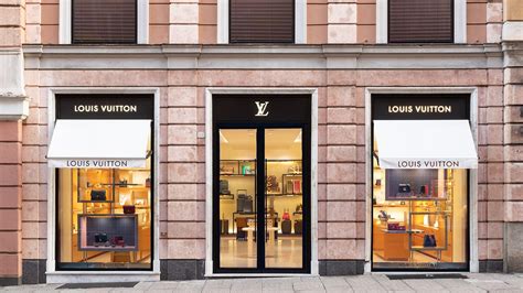 louis vuitton genova|Louis Vuitton Genova Store in Genova, Italy .